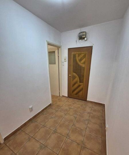 Brancoveanu, Izvorul Crisului, garsoniera, confort 1, parter.
